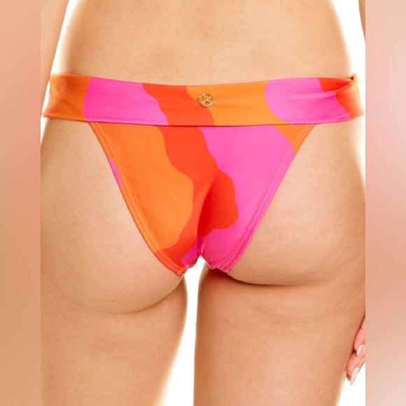 🌟 Vix Artsy Bia Tube swimsuit. Top and 2 bottoms. USED. Perfect condition🌟 - Picture 2 of 10